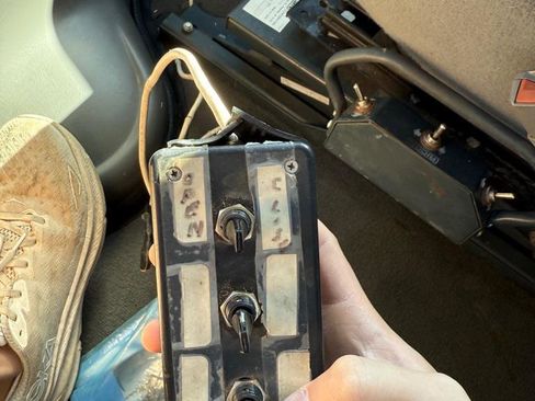 Used 2005 Ford E-150 and Econoline 150 Wagon image 17