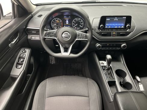 Used 2021 Nissan Altima 2.5 S image 11