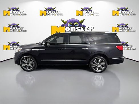 Used 2019 Lincoln Navigator L Reserve image 8