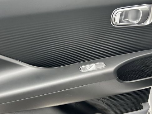 Certified 2023 Hyundai Ioniq 6 SE image 16