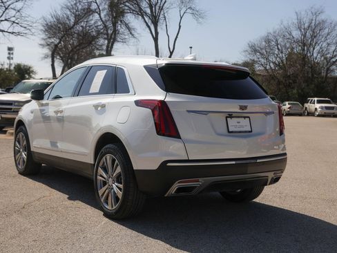Used 2024 Cadillac XT5 Premium Luxury image 3