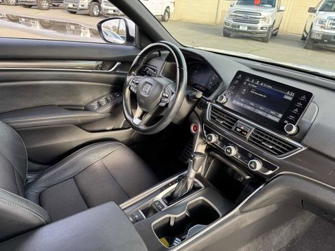 Used 2020 Honda Accord Sport image 15