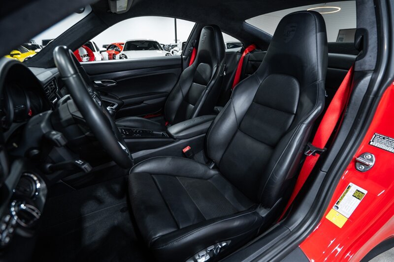 Used 2019 Porsche 911 Carrera GTS RWD image 20
