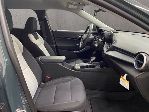 New 2026 Chevrolet Trax LS w/ LS Convenience Package FWD image 21