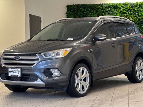 Certified 2019 Ford Escape Titanium image 8