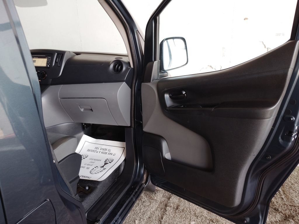 Used 2017 Nissan NV200 SV w/ Technology Package FWD image 10