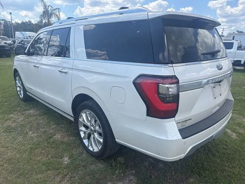 Used 2018 Ford Expedition Max Platinum RWD image 4