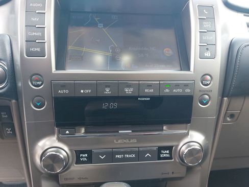 Used 2020 Lexus GX 460 Premium AWD/4WD image 22
