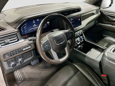 Used 2022 GMC Yukon Denali image 9