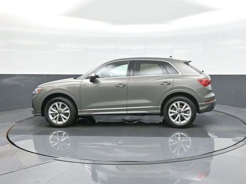Certified 2025 Audi Q3 2.0T Premium w/ Convenience Package AWD/4WD image 4