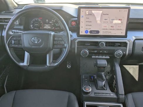 Used 2024 Toyota Tacoma TRD Sport image 25