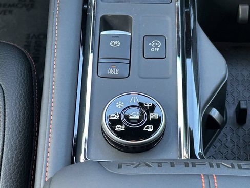 New 2026 Nissan Pathfinder Rock Creek w/ Rock Creek Premium Package AWD/4WD image 24
