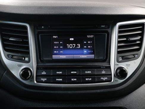 Used 2017 Hyundai Tucson SE w/ SE Popular Package 02 AWD/4WD image 38