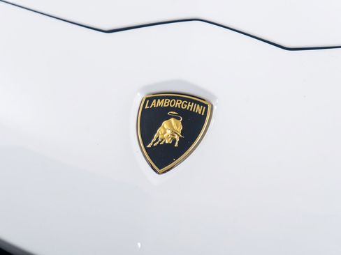 Used 2015 Lamborghini Aventador LP 700-4 image 29