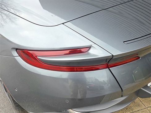 Used 2019 Aston Martin DB11 Volante image 26