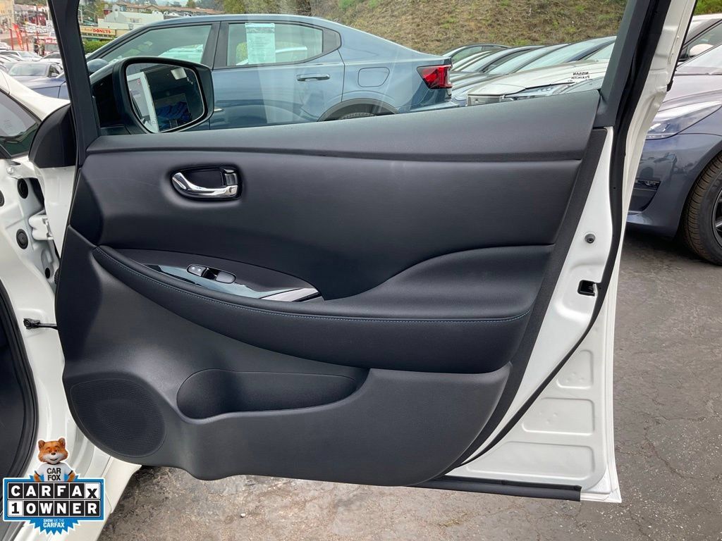 Used 2025 Nissan Leaf SV Plus FWD image 62