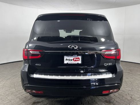Used 2024 INFINITI QX80 Sensory AWD/4WD image 6