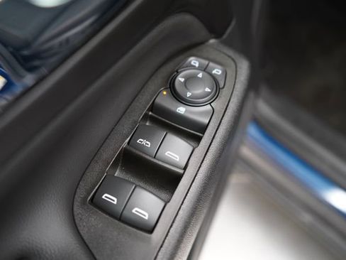 Used 2023 Chevrolet Equinox LT image 13