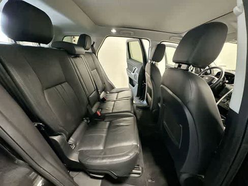 Used 2018 Land Rover Discovery Sport HSE AWD/4WD image 26