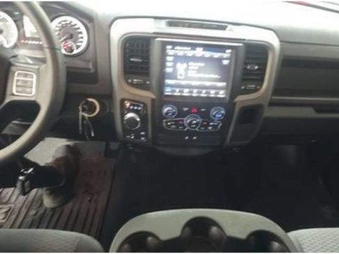 Used 2019 RAM 1500 Express w/ Wheel & Sound Group AWD/4WD image 9