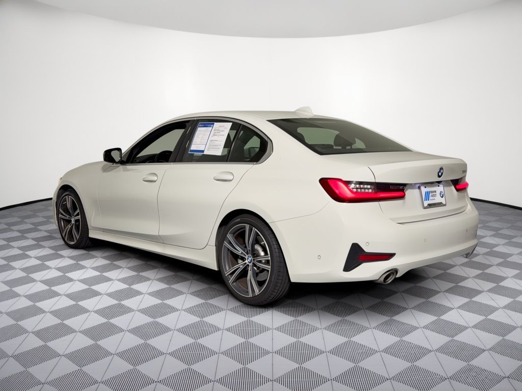 Used 2021 BMW 330i Sedan w/ Convenience Package RWD image 3