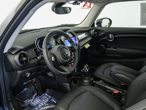 Certified 2024 MINI Cooper 2-Door Hardtop w/ Storage Package FWD image 17