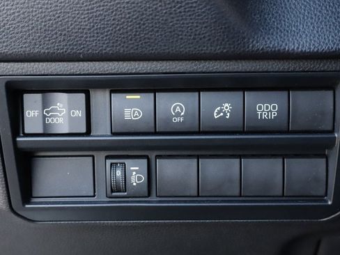 Used 2023 Toyota Tundra SR5 image 21