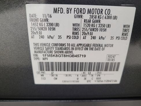 Used 2017 Ford Explorer Sport w/ Equipment Group 401A AWD/4WD image 33