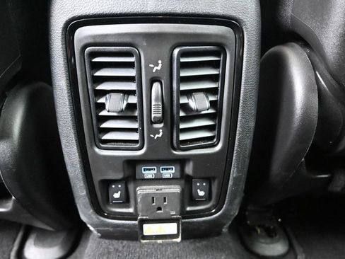 Used 2025 Dodge Durango R/T AWD/4WD image 27