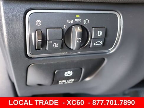 Used 2015 Volvo XC60 T6 AWD/4WD image 24
