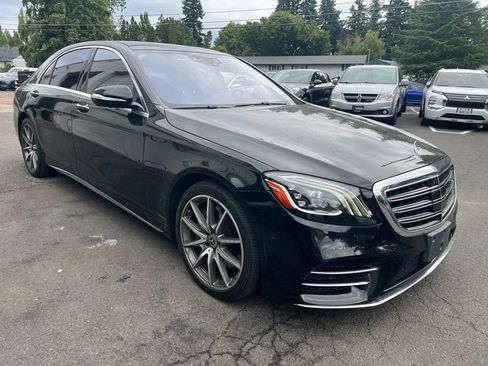 Used 2019 Mercedes-Benz S 560 Sedan image 1