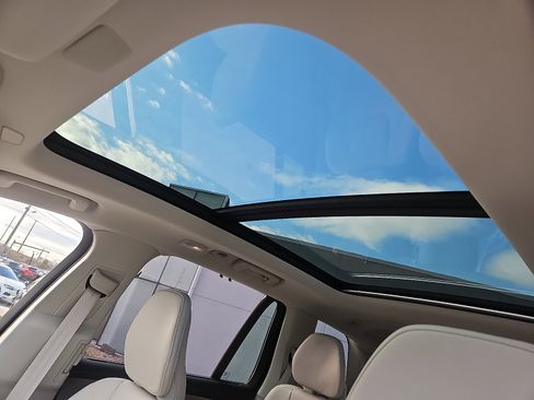 New 2026 Volvo XC90 B6 Ultra w/ Protection Package Premier AWD/4WD image 13