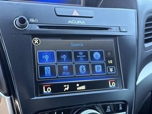 Used 2018 Acura ILX w/ Premium Package image 13