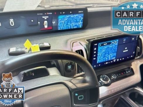 Used 2025 Ford Expedition Active RWD image 5