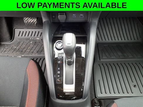New 2025 Nissan Versa SR w/ Trunk Package FWD image 18