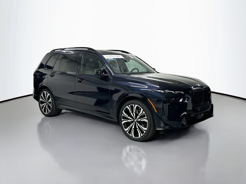 Used 2026 BMW X7 M60i AWD/4WD image 7