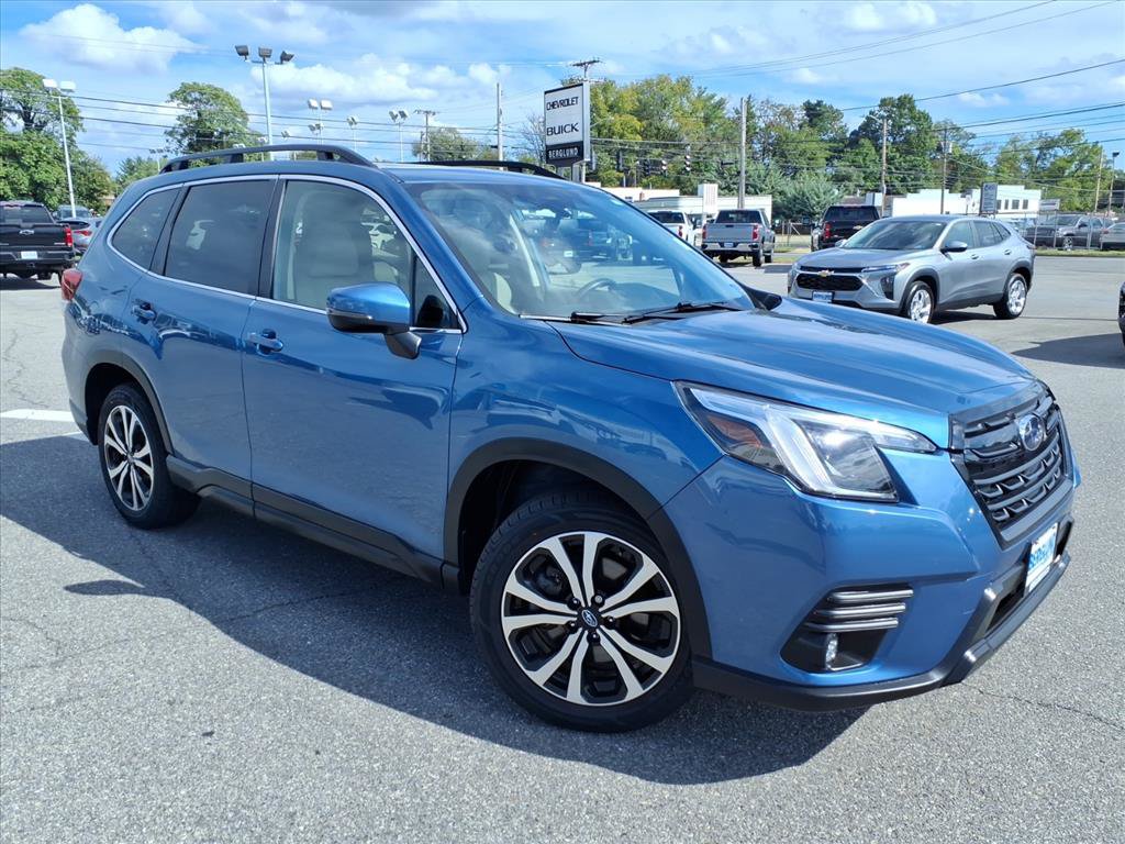 Used 2024 Subaru Forester Limited AWD/4WD image 1