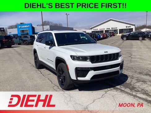 New 2026 Jeep Grand Cherokee L Limited w/ Limited Altitude Package AWD/4WD image 1