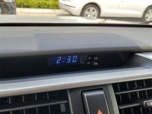 Used 2020 Toyota 4Runner SR5 image 19