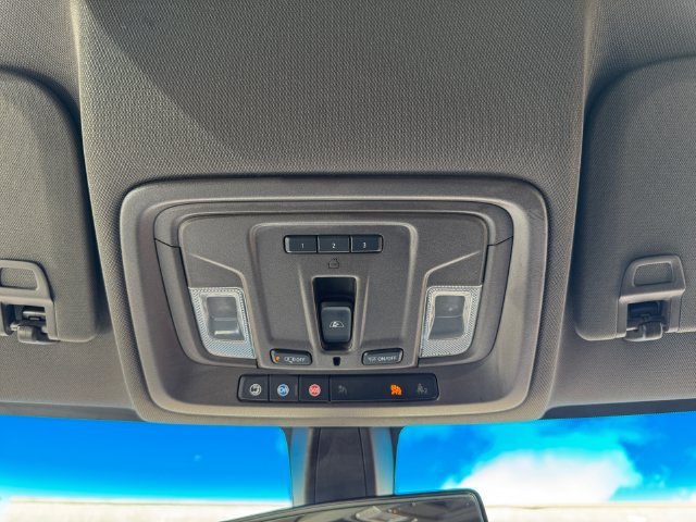 Used 2019 Chevrolet Silverado 1500 RST w/ True North Edition AWD/4WD image 24