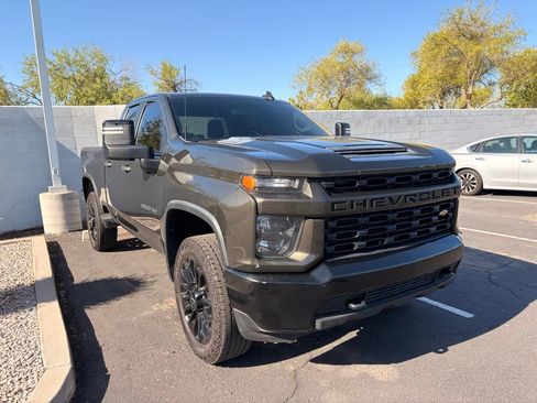 Used 2022 Chevrolet Silverado 2500 Custom w/ Custom Value Package RWD image 4
