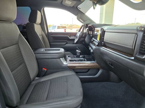 Used 2022 GMC Sierra 1500 Elevation AWD/4WD image 25