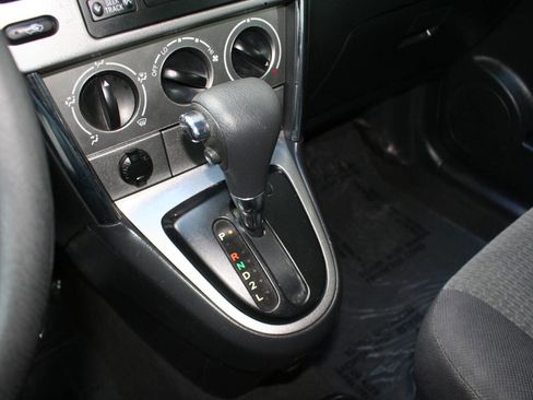 Used 2005 Toyota Matrix image 14