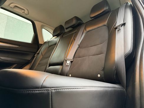 Used 2017 MAZDA CX-5 Touring image 9