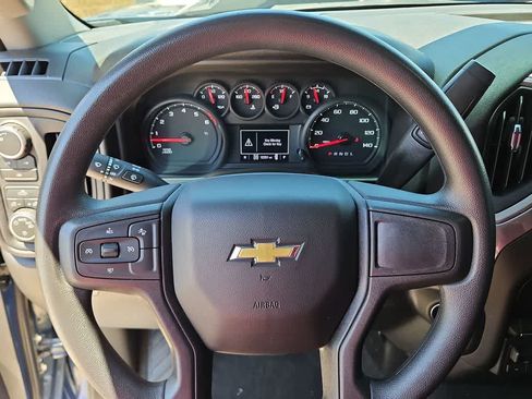 Used 2026 Chevrolet Silverado 2500 Custom w/ Z71 Off-Road Package AWD/4WD image 19