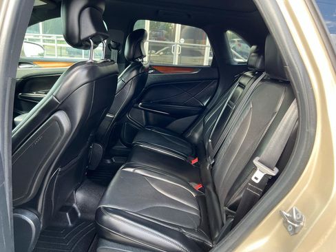 Used 2017 Lincoln MKC Reserve AWD/4WD image 12
