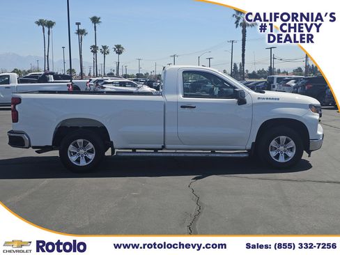 Used 2025 Chevrolet Silverado 1500 W/T image 8