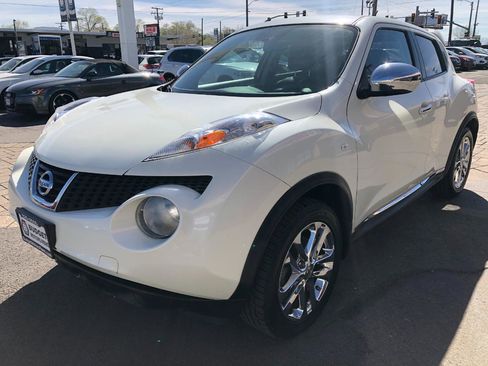 Used 2012 Nissan Juke SL w/ Chrome Pkg image 5