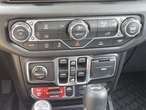 New 2026 Jeep Wrangler Unlimited Sport AWD/4WD image 16