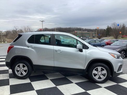 Used 2018 Chevrolet Trax LS image 6